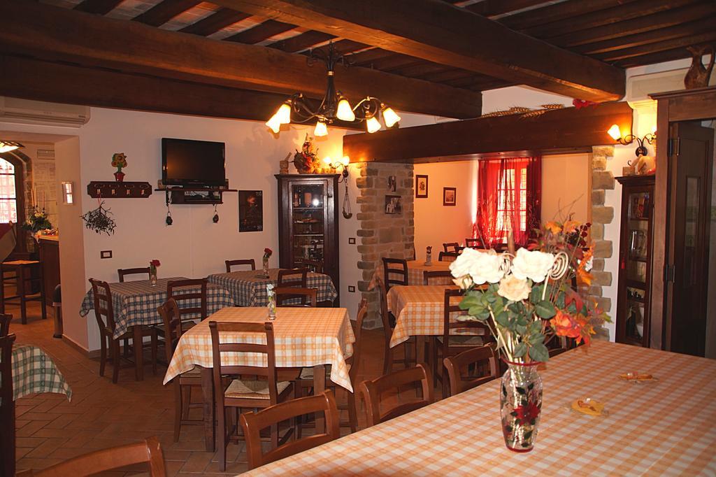 La Valle Dei Fiori Di Bellucci Rosanna