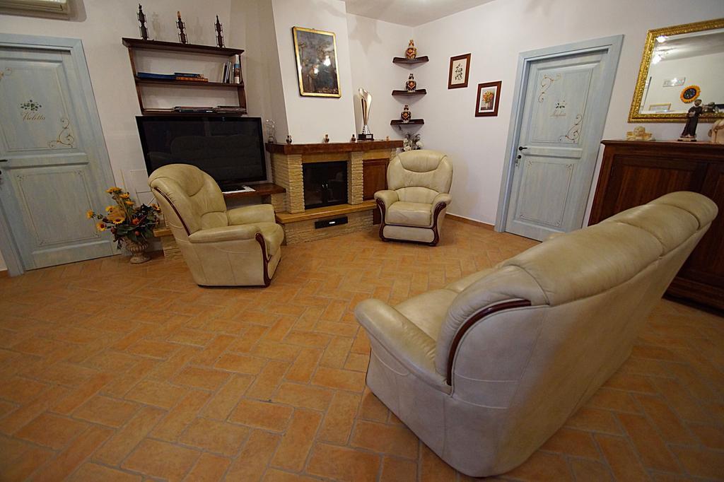 Farm stay La Valle Dei Fiori Di Bellucci Rosanna *
